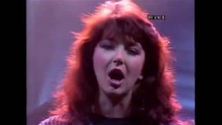 Kate Bush  Cloudbusting  int  Running Up That Hill  FANTASTICO 1985 [upl. by Surad]