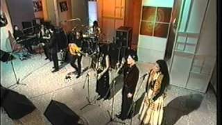 Robbie Robertson Ghost DanceMahk Jchi LIVE on BBC [upl. by Rehpotsirahc]