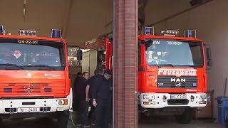 Wache durch Brand zerstört Feuerwehr Kronshagen kann nach Hilfswelle wieder ausrücken [upl. by Namilus882]