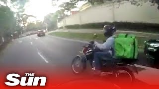 Four motorbike cops vs one Uber Eats rider [upl. by Adnolay]