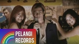 Matta  Jatuh Cinta Lagi  Playboy Official Music Video [upl. by Doro]