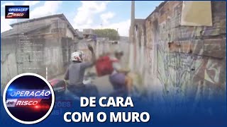 Perseguição à motoqueiro termina com manobra arriscada [upl. by Atreb693]