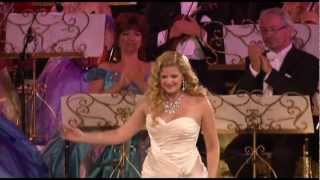 In mir klingt ein Lied Andre Rieu and sung by Mirusia HD1080 [upl. by Inan]