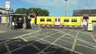 Birkdale Level Crossing [upl. by Seen]